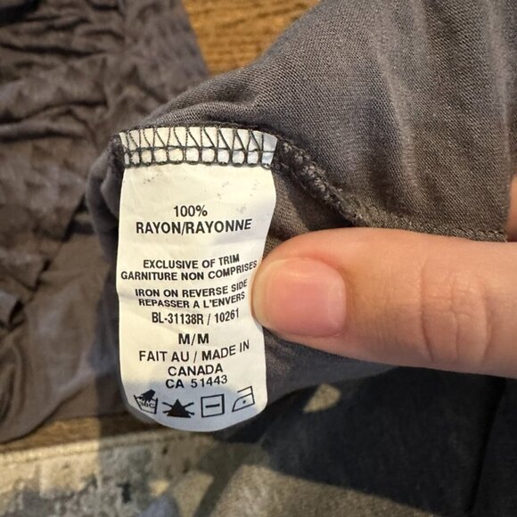 Pattern Rayon Dress - Picture 4 of 4